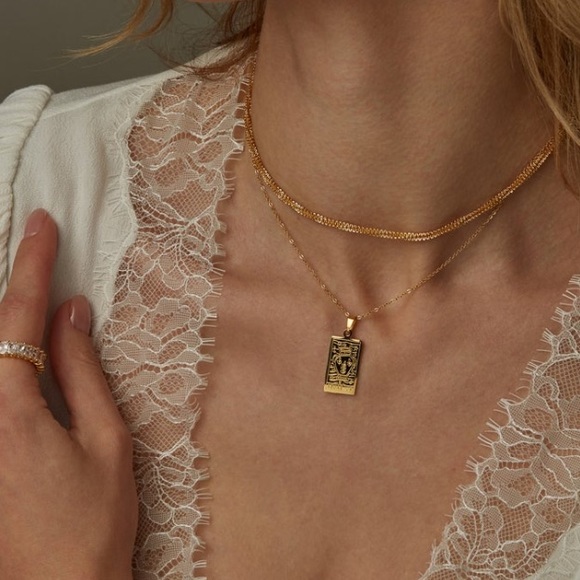 Zodiac sign necklace Scorpio, Sagittarius, Capricorn, Aquarius and Pisces. - Picture 2 of 10